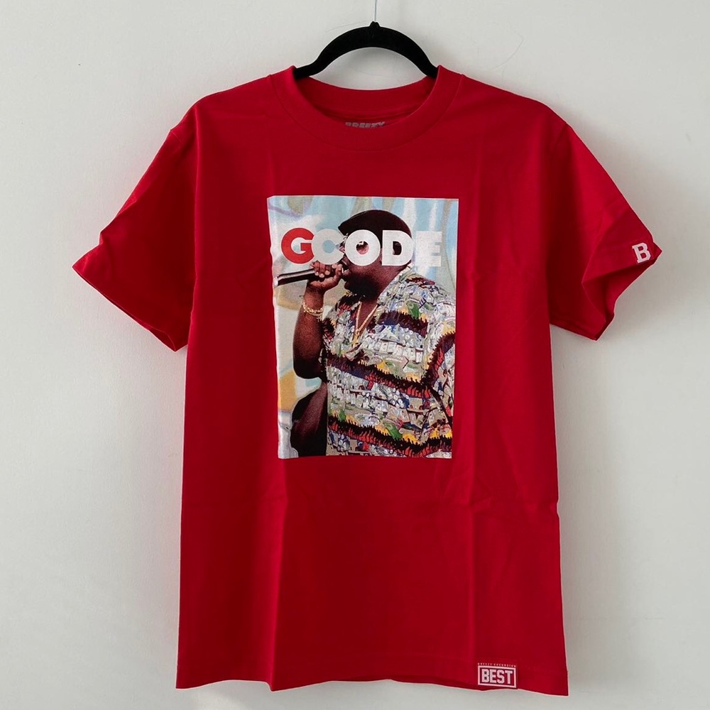 Men’s Breezy Excursion G Code Biggie Tee Size Small